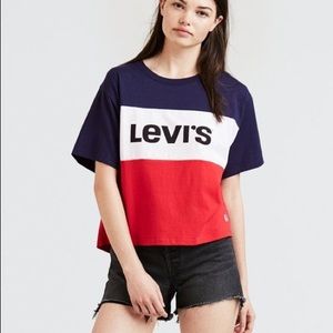 Levi’s color block logo crop top tee